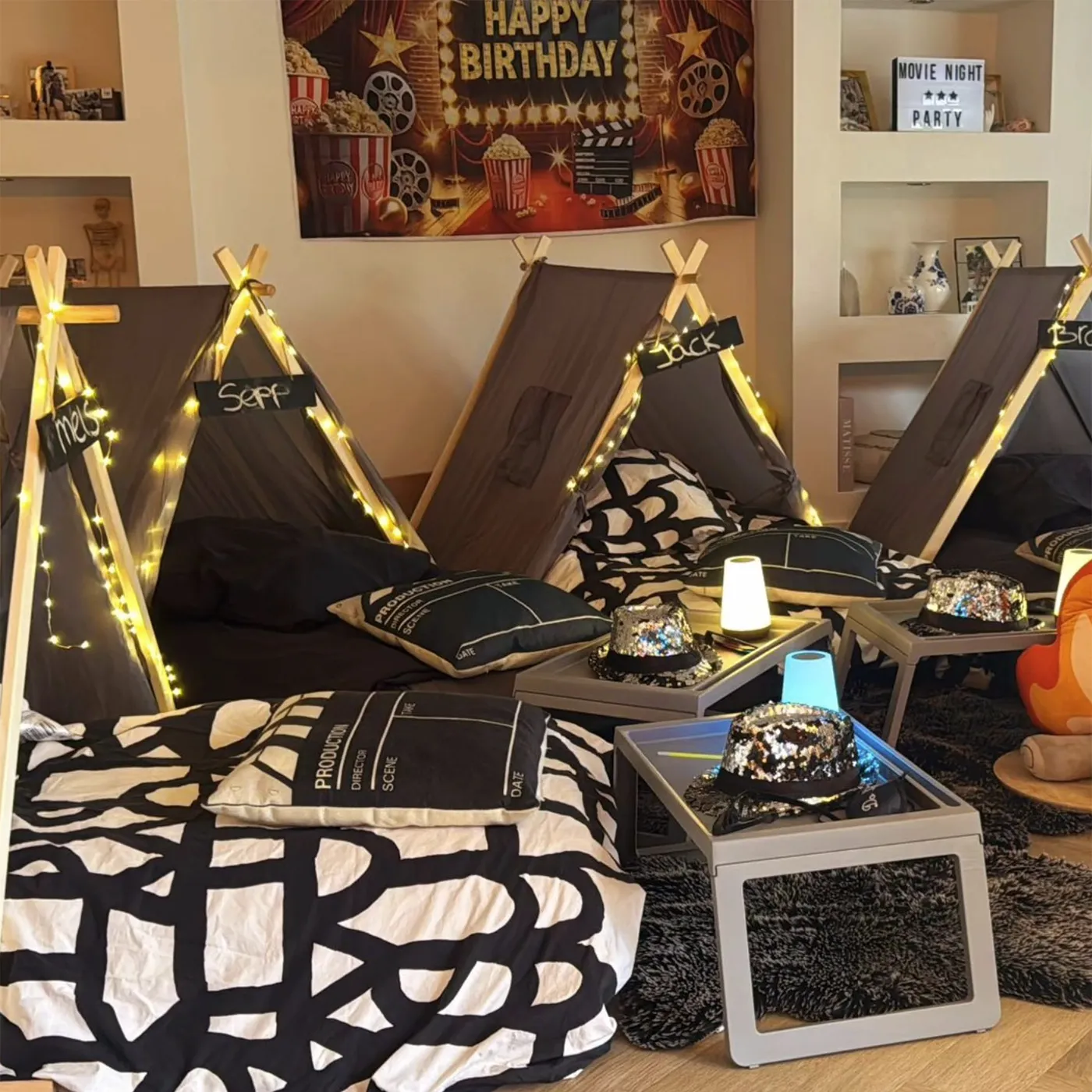 slaapfeestje huren met movie night thema