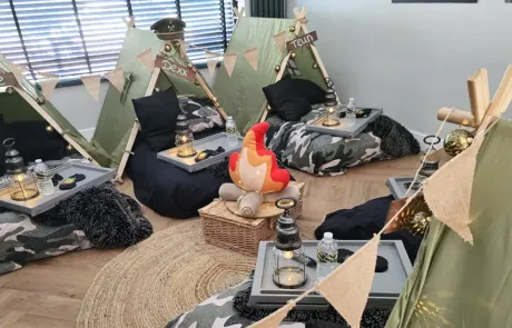 slaapfeestje tipi tentjes huren met outland thema